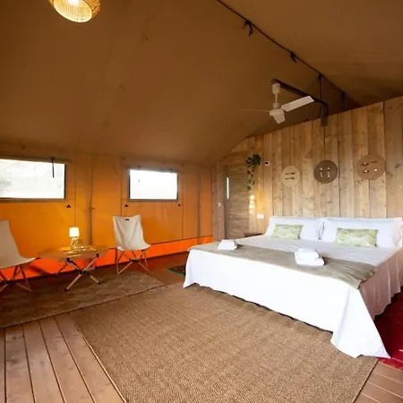 Luxe tent Glamping Vall De Codo *