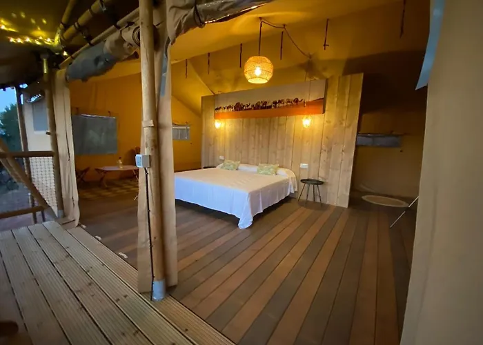 Luxusní stan Glamping Vall De Codo Terrades