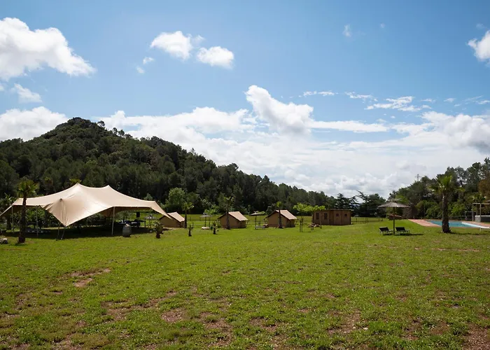 Luxusní stan Glamping Vall De Codo Terrades